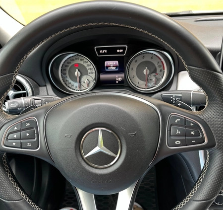 Mercedes-Benz GLA cena 76000 przebieg: 197000, rok produkcji 2016 z Jarosław małe 172
